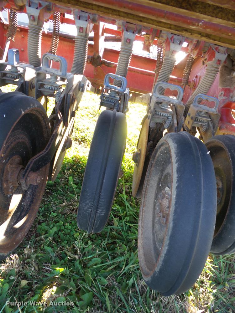 image for item AG9325 Case IH 5100 grain drill