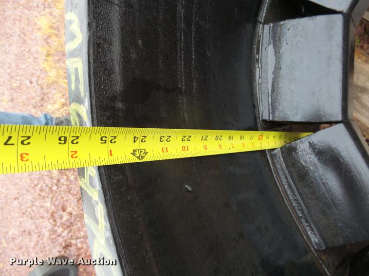 image for item AL9060 (2) Camoplast 25"W tracks