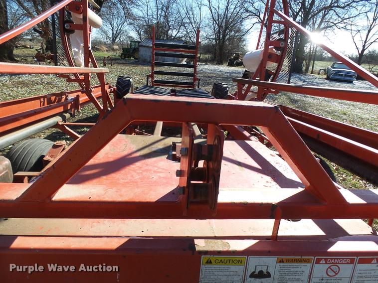 image for item AV9854 2007 Reeves 652 self-propelled in-line bale wrapper