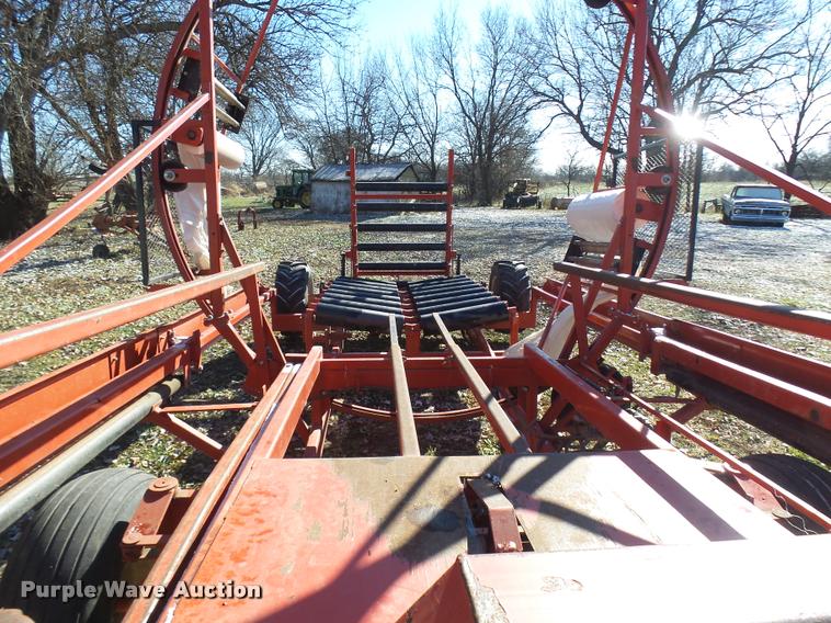 image for item AV9854 2007 Reeves 652 self-propelled in-line bale wrapper