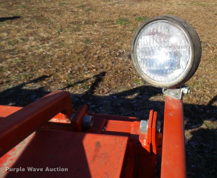 image for item AV9854 2007 Reeves 652 self-propelled in-line bale wrapper