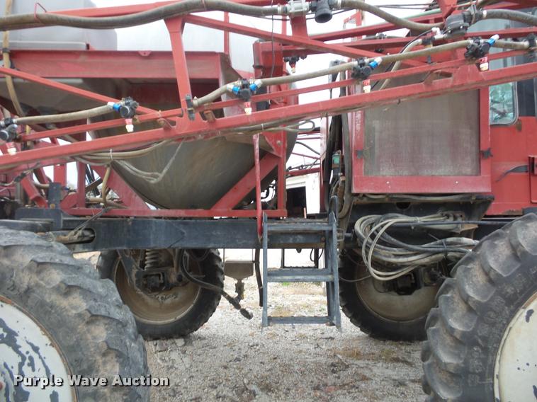 image for item BG9538 2006 Case IH Patriot SPX3185 self-propelled sprayer