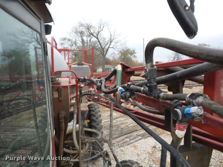 image for item BG9538 2006 Case IH Patriot SPX3185 self-propelled sprayer