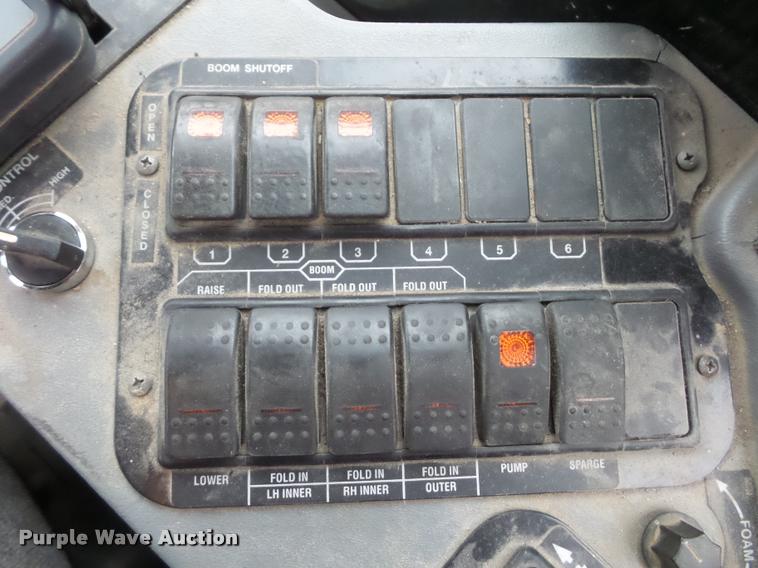 image for item BG9538 2006 Case IH Patriot SPX3185 self-propelled sprayer