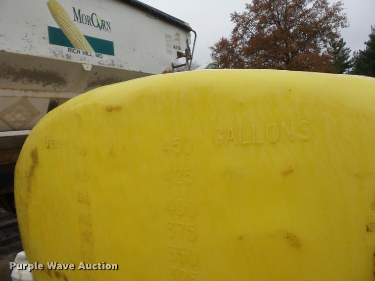 image for item BG9539 1997 Willten sprayer trailer