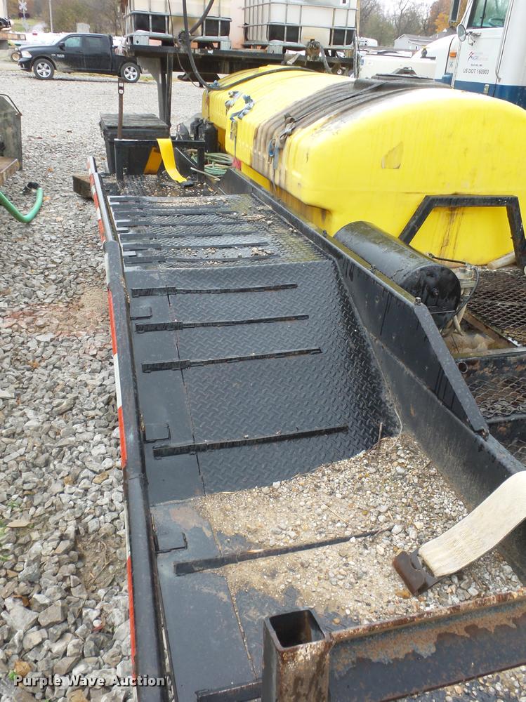 image for item BG9539 1997 Willten sprayer trailer