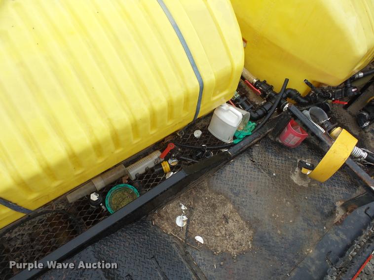 image for item BG9539 1997 Willten sprayer trailer