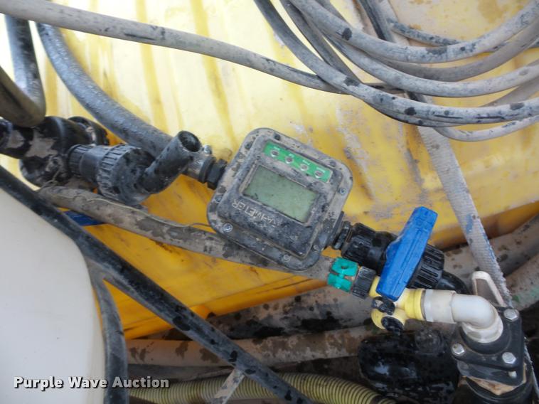 image for item BG9539 1997 Willten sprayer trailer