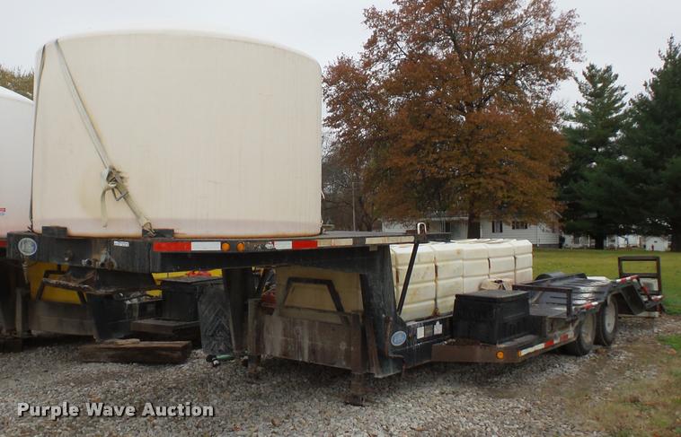 image for item BG9540 1997 Willten sprayer trailer