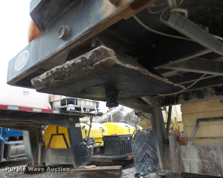 image for item BG9540 1997 Willten sprayer trailer