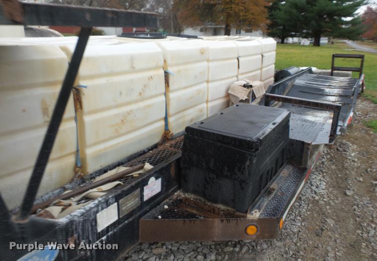 image for item BG9540 1997 Willten sprayer trailer