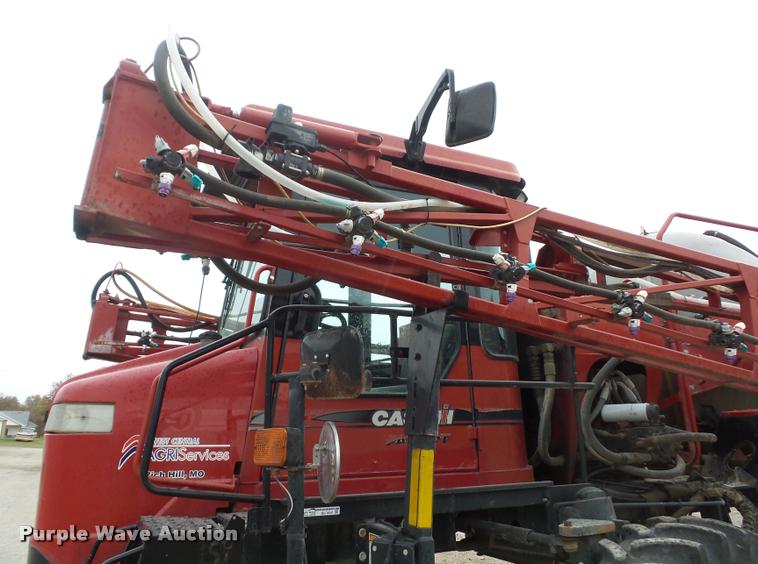 image for item BG9541 2008 Case IH Patriot SPX3150 self-propelled sprayer