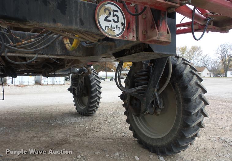 image for item BG9541 2008 Case IH Patriot SPX3150 self-propelled sprayer