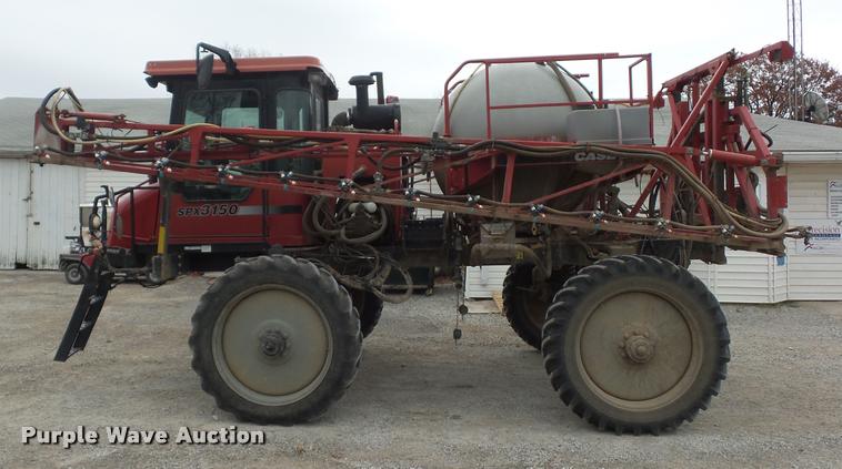 image for item BG9542 2003 Case IH Patriot SPX3150 self-propelled sprayer