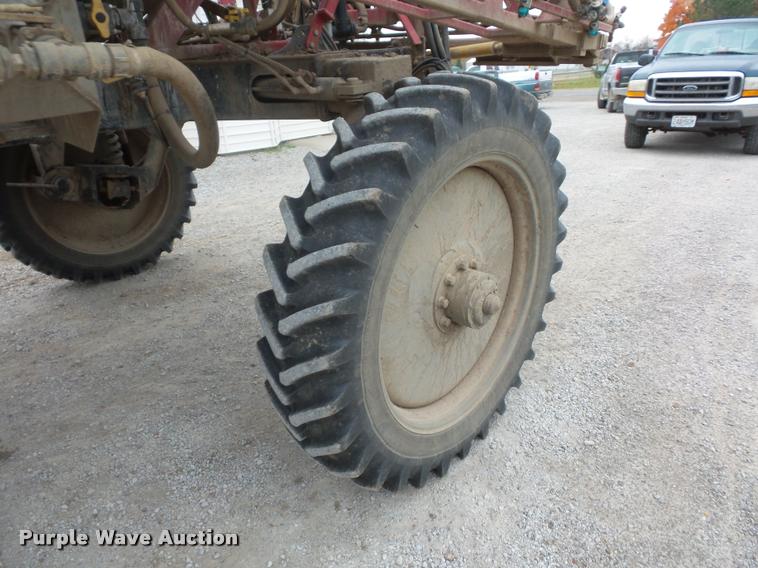 image for item BG9542 2003 Case IH Patriot SPX3150 self-propelled sprayer