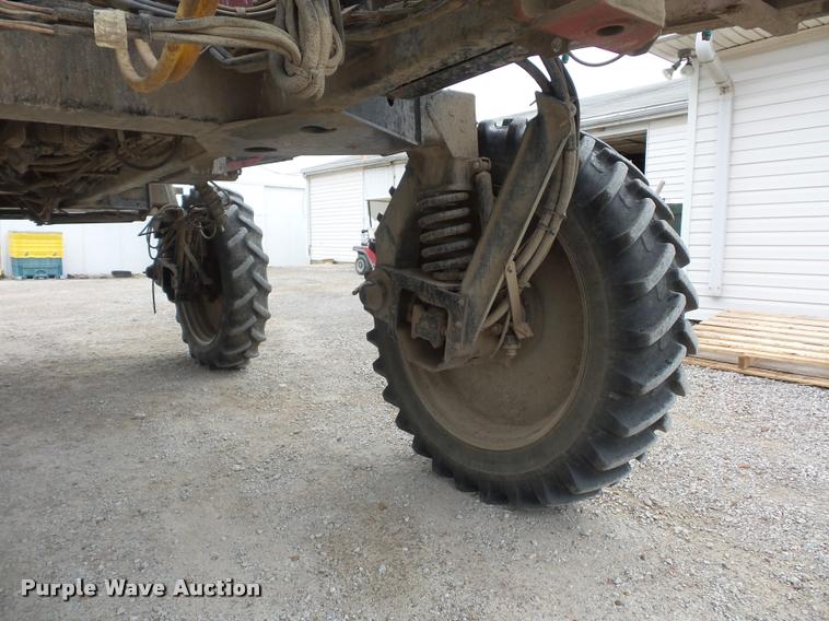 image for item BG9542 2003 Case IH Patriot SPX3150 self-propelled sprayer