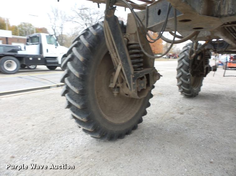 image for item BG9542 2003 Case IH Patriot SPX3150 self-propelled sprayer