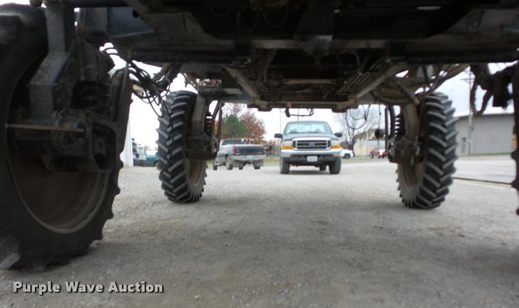 image for item BG9542 2003 Case IH Patriot SPX3150 self-propelled sprayer