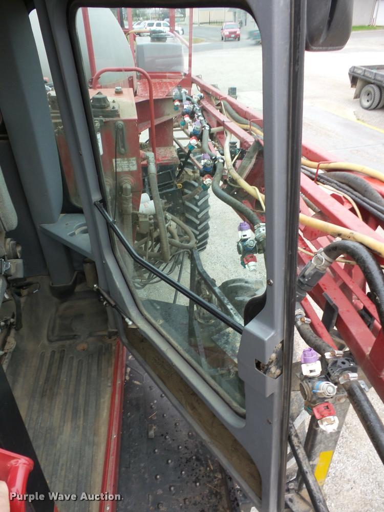 image for item BG9542 2003 Case IH Patriot SPX3150 self-propelled sprayer