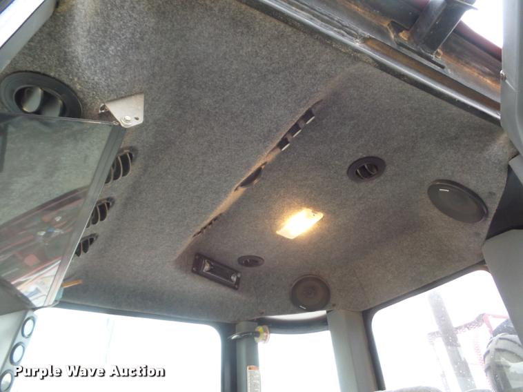 image for item BG9542 2003 Case IH Patriot SPX3150 self-propelled sprayer