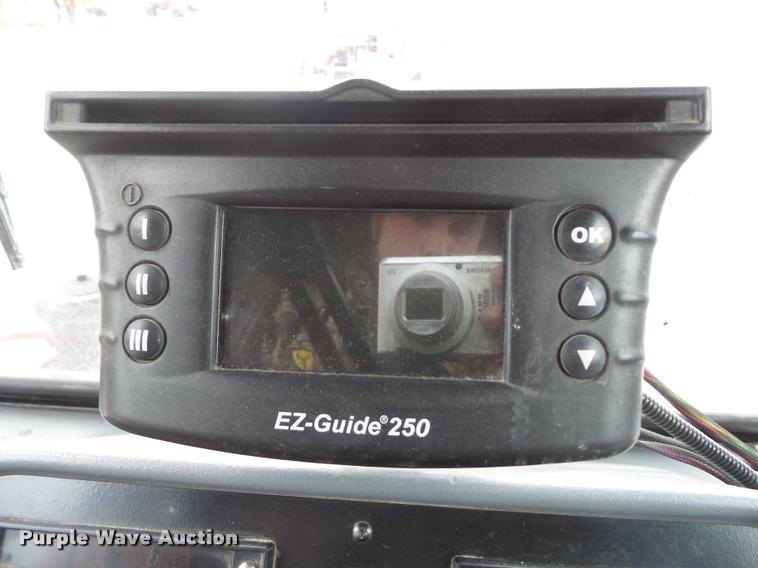 image for item BG9542 2003 Case IH Patriot SPX3150 self-propelled sprayer