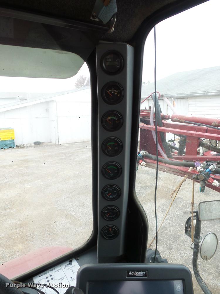 image for item BG9542 2003 Case IH Patriot SPX3150 self-propelled sprayer