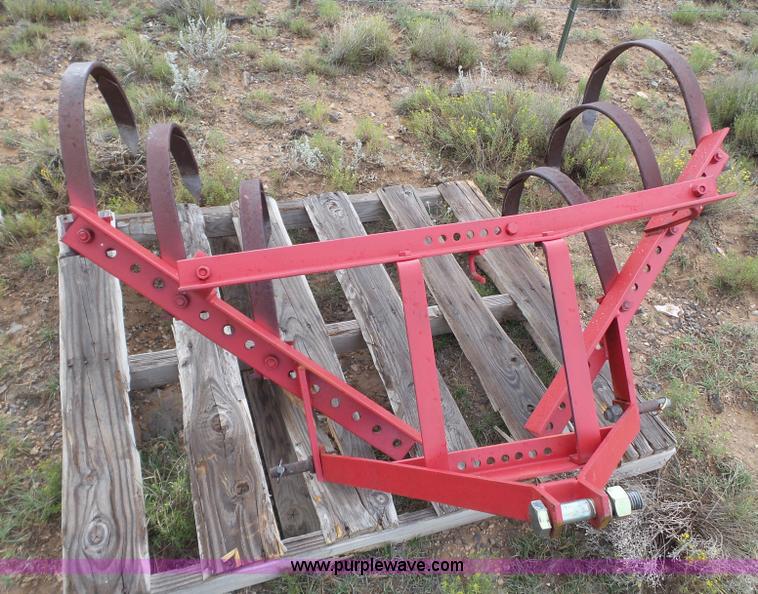 image for item BZ9195 Minneapolis Moline UTS tractor