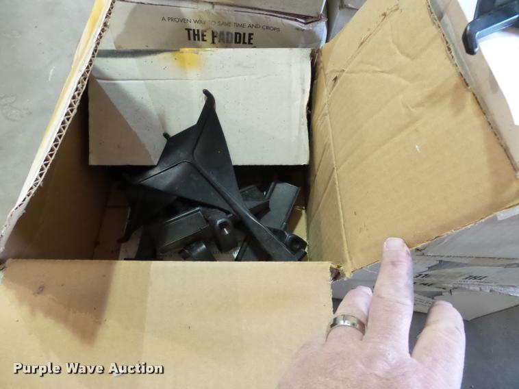 image for item CD9508 Harvester parts