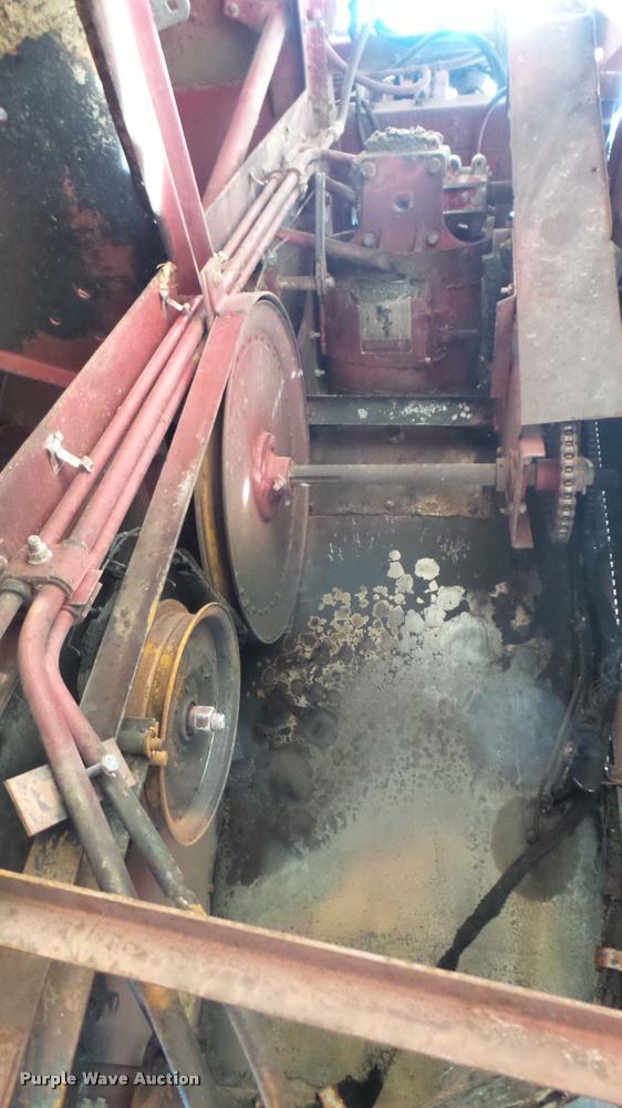 image for item DA2117 1990 Case IH 1680 Axial Flow combine