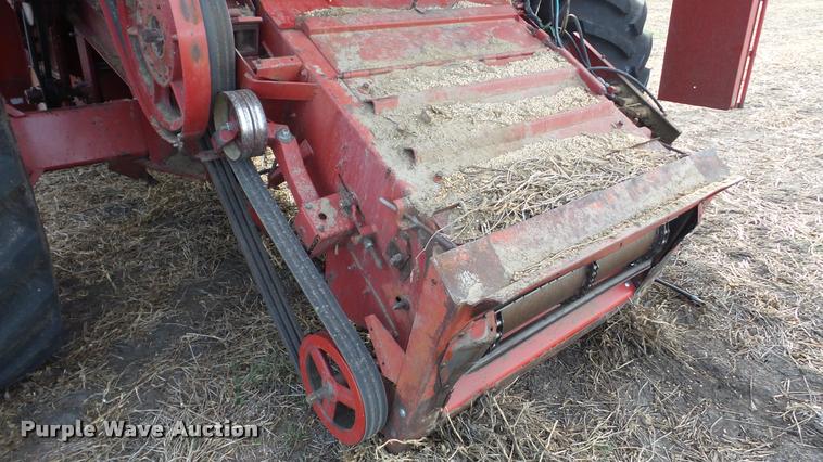 image for item DA2117 1990 Case IH 1680 Axial Flow combine