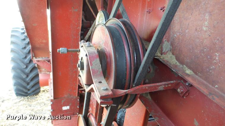 image for item DA2117 1990 Case IH 1680 Axial Flow combine
