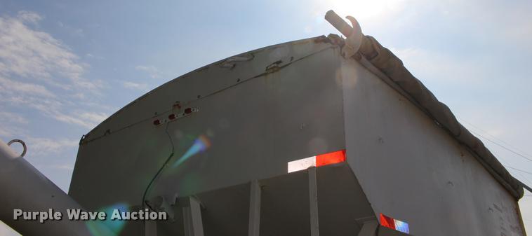 image for item DA4265 1987 Chevrolet C7500 tender truck