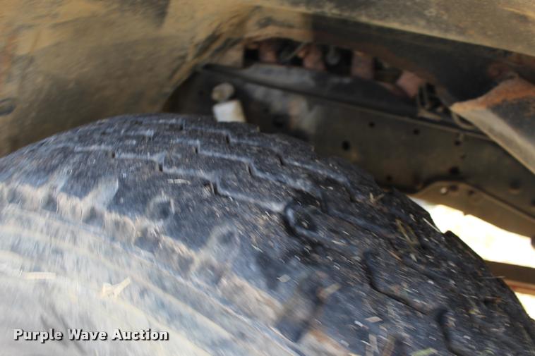 image for item DA4265 1987 Chevrolet C7500 tender truck