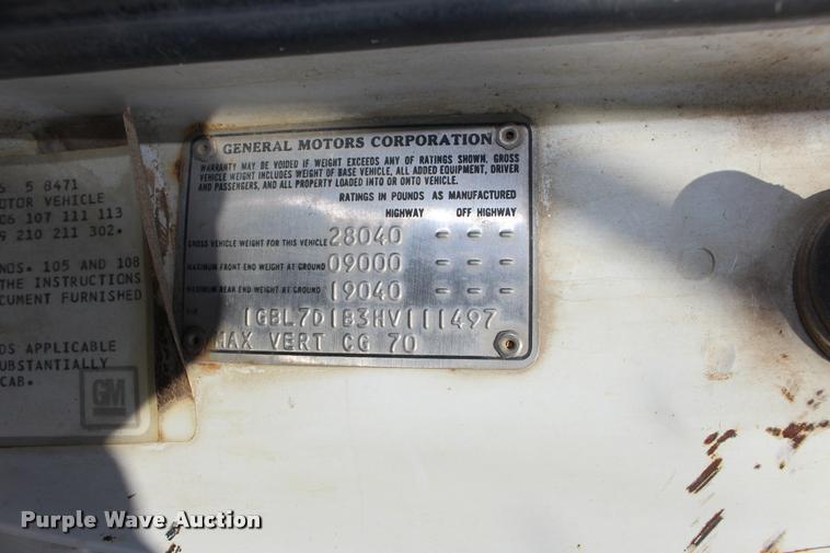 image for item DA4265 1987 Chevrolet C7500 tender truck