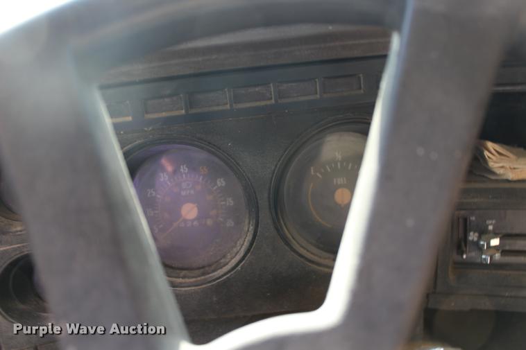 image for item DA4266 1982 Chevrolet C70 tender truck