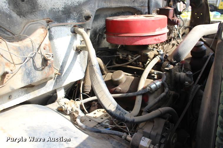 image for item DA4266 1982 Chevrolet C70 tender truck