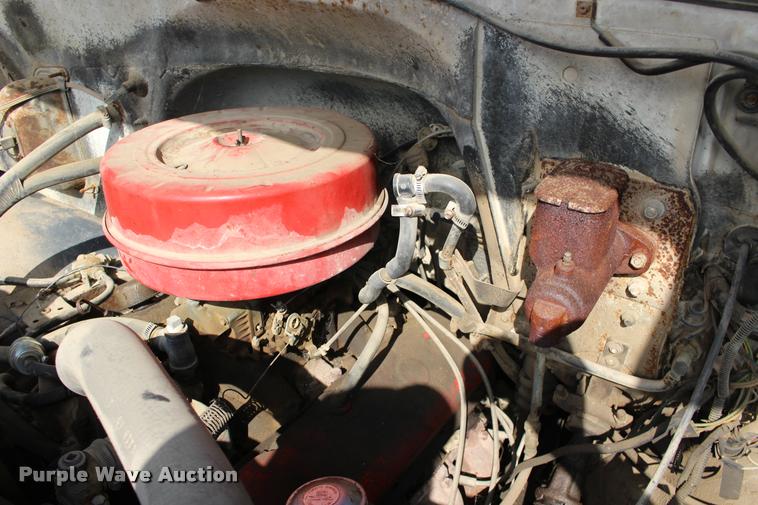 image for item DA4266 1982 Chevrolet C70 tender truck