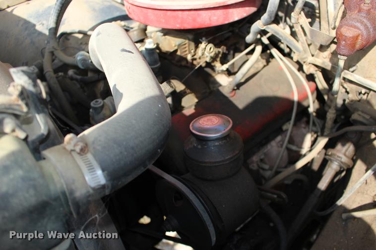 image for item DA4266 1982 Chevrolet C70 tender truck