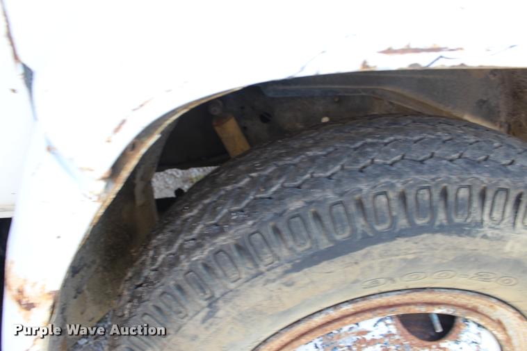 image for item DA4266 1982 Chevrolet C70 tender truck