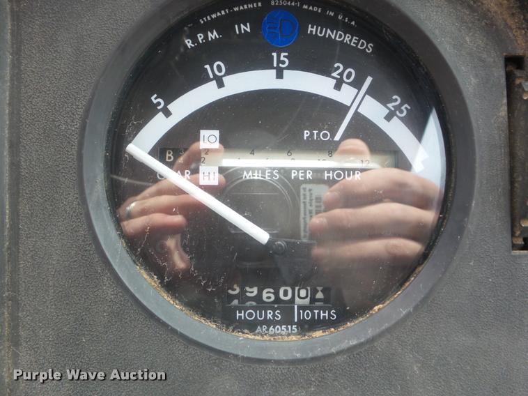 image for item DA5060 1973 John Deere 4430 tractor