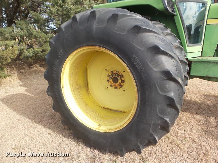 image for item DA5060 1973 John Deere 4430 tractor
