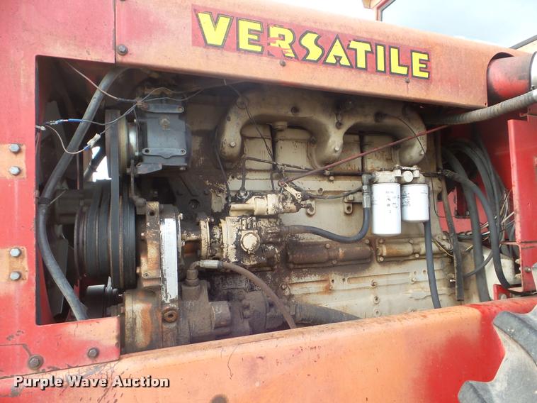 image for item DA5062 1975 Versatile 800 4WD tractor