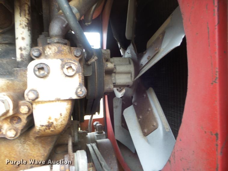 image for item DA5062 1975 Versatile 800 4WD tractor