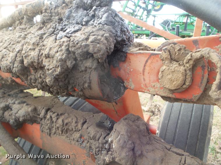 image for item DA5063 Wil-Rich field cultivator