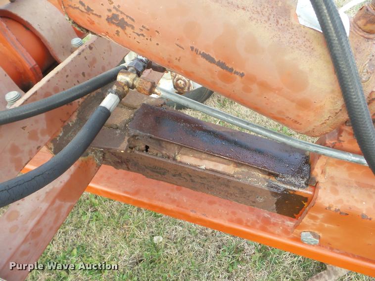 image for item DA5063 Wil-Rich field cultivator