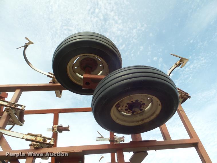 image for item DA5063 Wil-Rich field cultivator