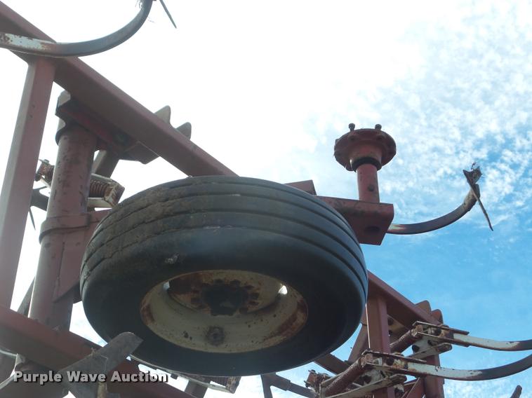 image for item DA5063 Wil-Rich field cultivator