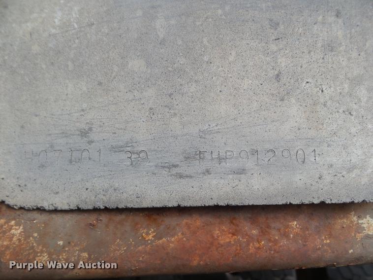 image for item DA5064 1972 Hobbs double hopper grain trailer