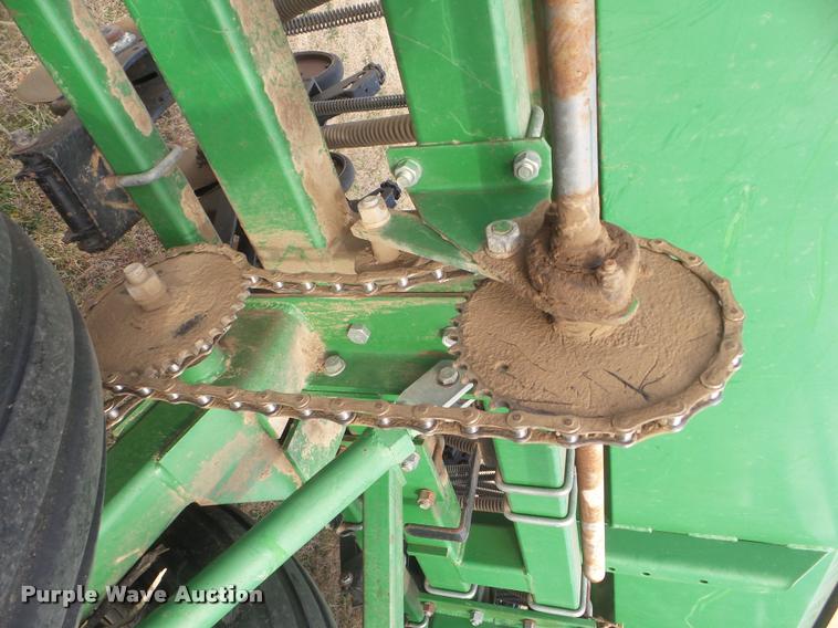 image for item DA5066 Great Plains Solid Stand 24 grain drill