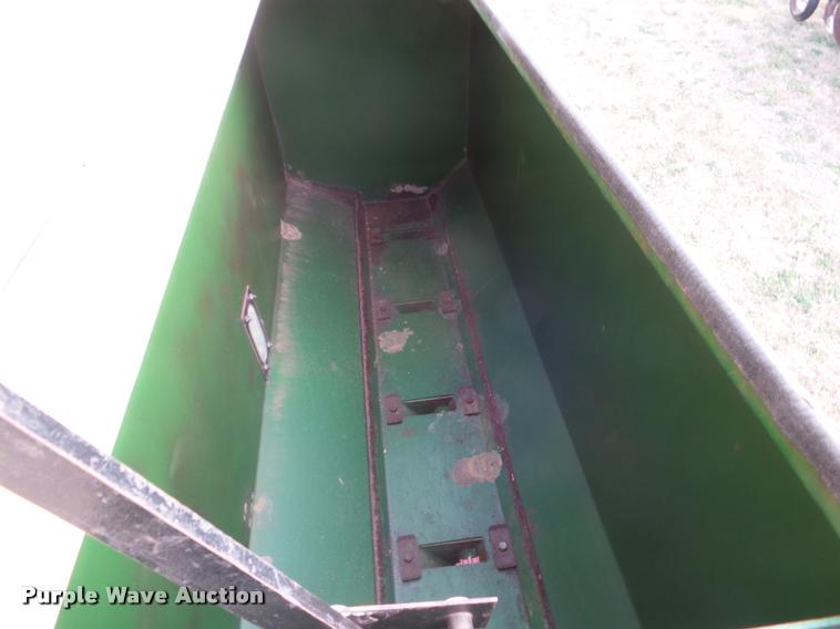 image for item DA5066 Great Plains Solid Stand 24 grain drill